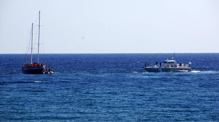 Άλλοι 86 πρόσφυγες έφτασαν σε Αλεξανδρούπολη και Λέσβο