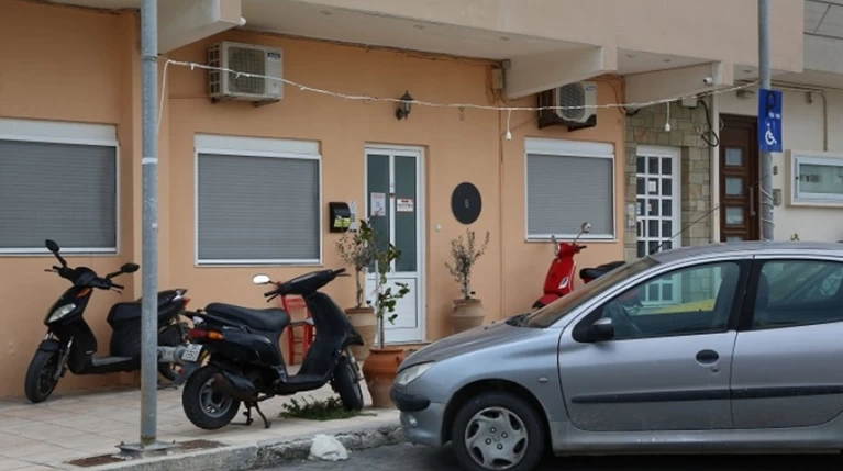 Φονικό στην Αλικαρνασσό: Το αγοράκι ζητά τους γονείς του
