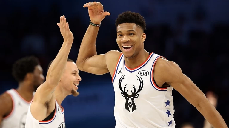 Αντετοκούνμπο: Δεύτερος σε ψήφους στο NBA για το All Star Game
