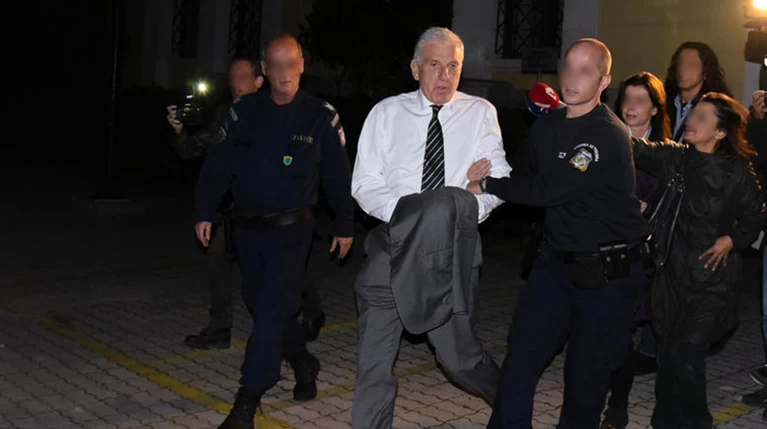 Παραπομπή του ζεύγους Παπαντωνίου σε δίκη ζητά ο εισαγγελέας