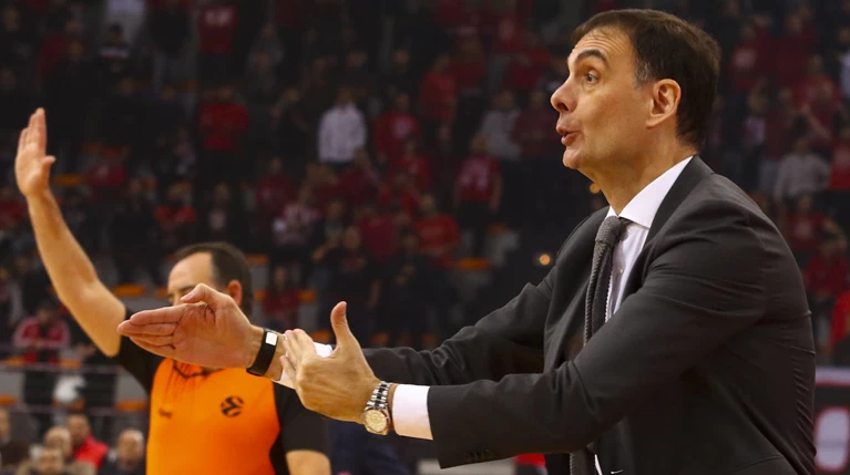 Επιστρέφει στον Ολυμπιακό ο κόουτς Μπαρτζώκας!