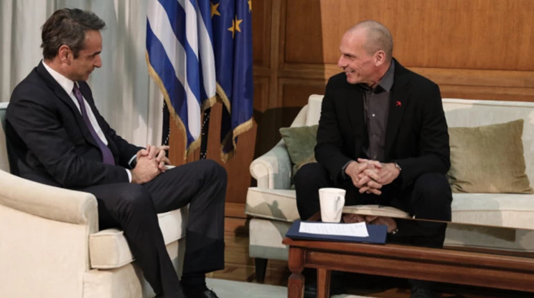 Βαρουφάκης: «Θεωρούμε λάθος τη συνάντηση με τον Τραμπ»