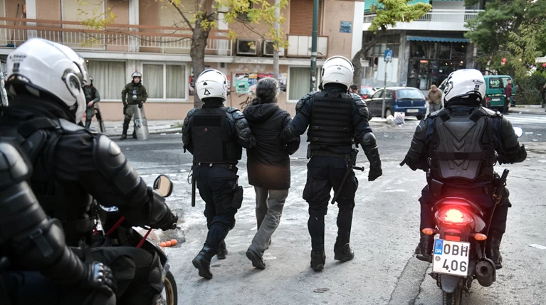 Κουκάκι: Ασκήθηκαν ποινικές διώξεις στους 20 συλληφθέντες