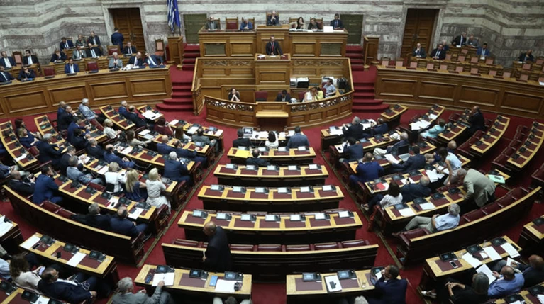 Κατατέθηκε στη Βουλή ο εκλογικός νόμος - Αναλυτικά το κείμενο