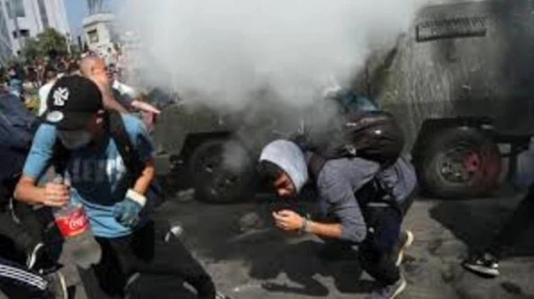 Χιλή: Αβεβαιότητα τρεις μήνες μετά το ξέσπασμα της κοινωνικής κρίσης