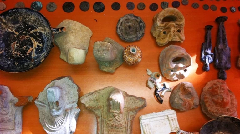 Καταδίκη τριών Δωδεκανήσιων για υπόθεση αρχαιοκαπηλίας