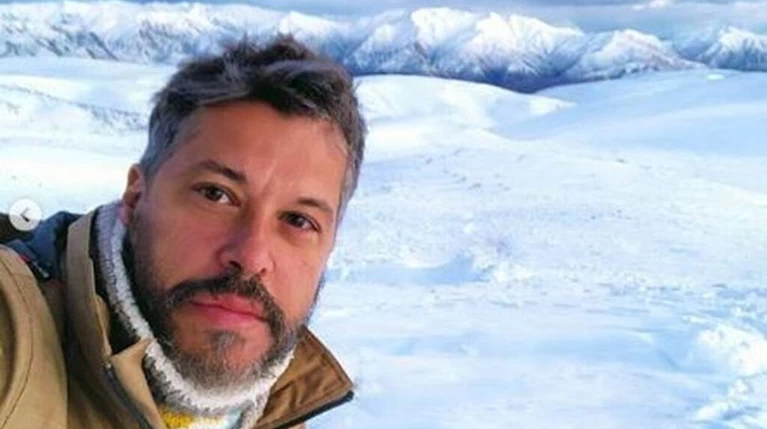 Στο νοσοκομείο ο Χάρης Βαρθακούρης - Ακυρώθηκαν εμφανίσεις του