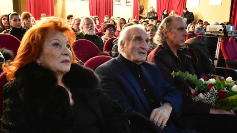 Διέρρηξαν το σπίτι του Νικήτα Τσακίρογλου & της Χρυσ. Διαβάτη