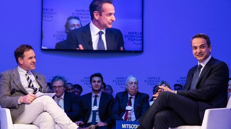 Μαξίμου: Οι ξένοι επενδυτές βλέπουν διαφορετικά την Ελλάδα