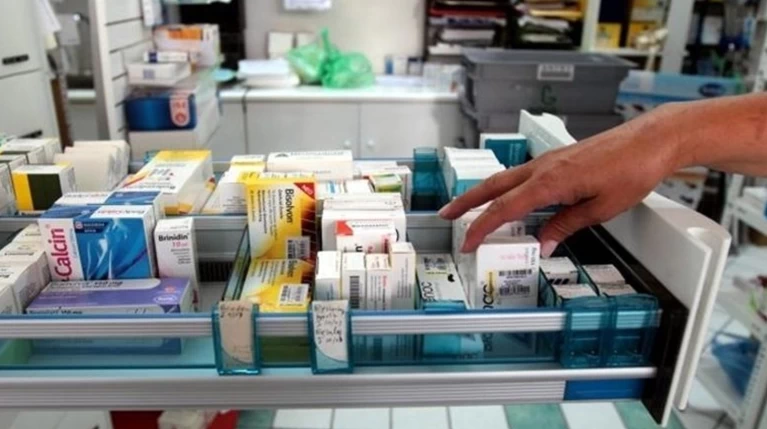 Απόφαση ΕΟΦ: Μόνο με ιατρική συνταγή τα φάρμακα για τη γρίπη