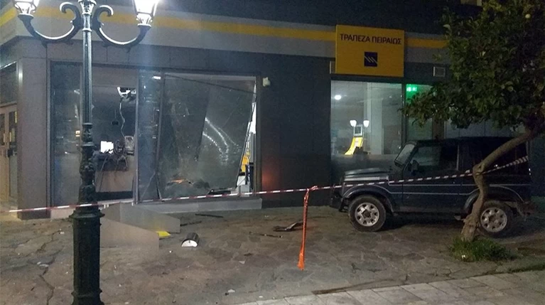 Ανατίναξαν ΑΤΜ τα ξημερώματα στην Ελευσίνα