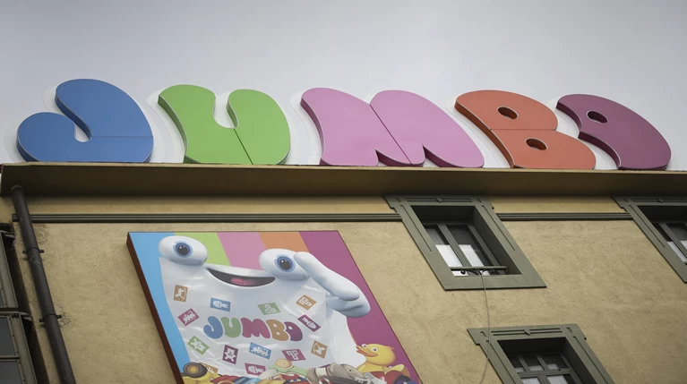 Απεργία στα Jumbo για το άνοιγμα κάθε Κυριακή