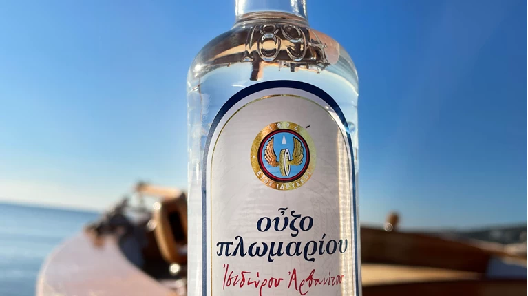 Ούζο Πλωμαρίου Ισιδώρου Αρβανίτου