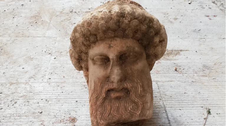 αρχαια
