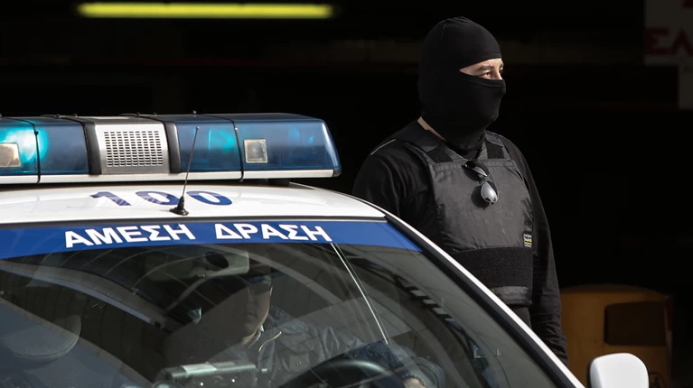 Κόρινθος: Πυροβολισμοί και συμπλοκή Αλβανών κακοποιών με αστυνομικούς