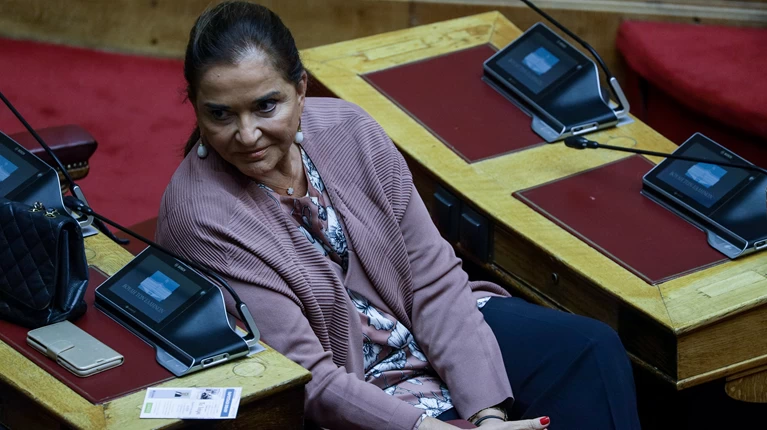 ΝΤΟΡΑ ΜΠΑΚΟΓΙΑΝΝΗ