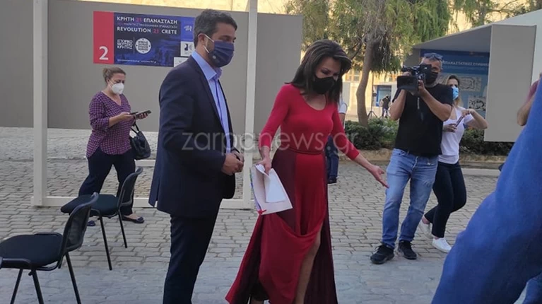 ΓΙΑΝΝΑ ΑΓΓΕΛΟΠΟΥΛΟΥ
