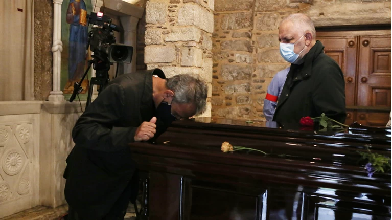 ΚΗΔΕΙΑ ΜΙΚΗ