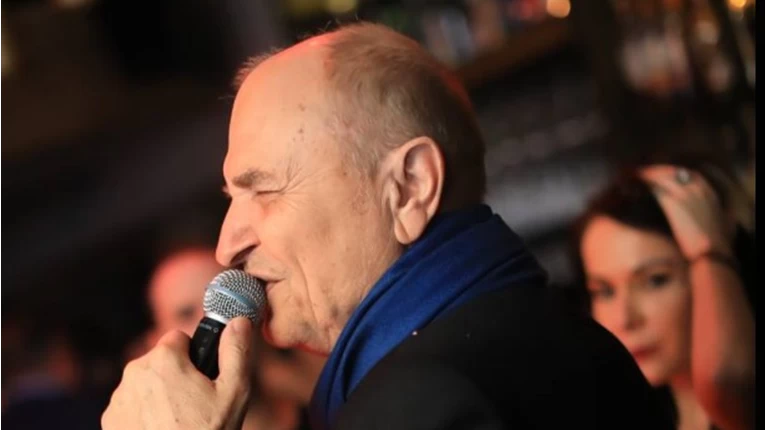 Γαλανός