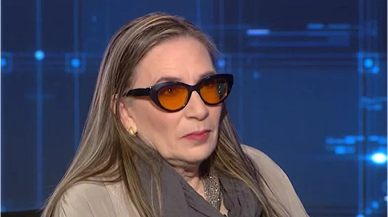 Λίνα