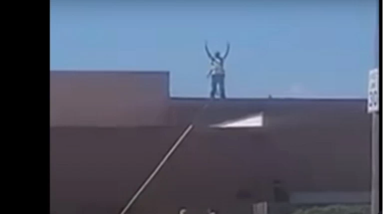 Ενοπλος