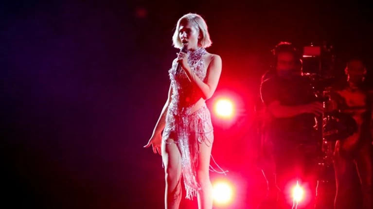 Eurovision 2021 H Elena Tsagkrinoy Se3i Kai Entypwsiakh Ekane Thn Prwth People Amp Style Eidhseis