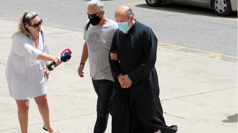 Ιερέας Αγρινιο