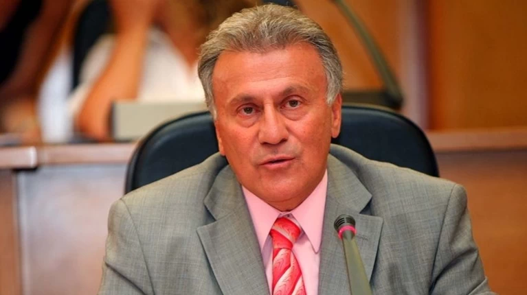 Ψωμιάδης: Είμαι σε άθλια κατάσταση, δεν έχω μία, ψάχνω για δουλίτσα
