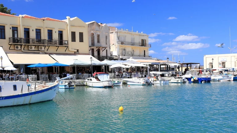 Πήραν στο κυνήγι ελεγκτές για μαύρη εργασία στο Ρέθυμνο