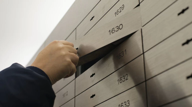 Εξι τραπεζικοί «ξάφριζαν» θυρίδες στη Θεσσαλονίκη- 2,7 εκατ. ευρώ η λεία