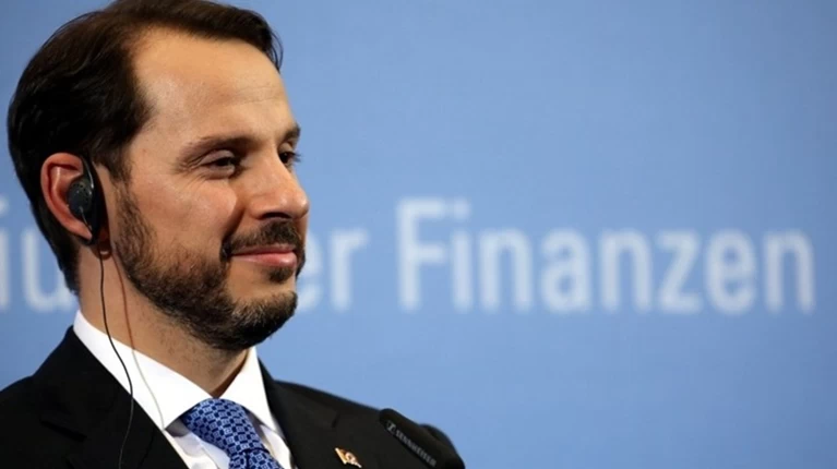 Le Monde για τον Μπεράτ Αλμπαϊράκ: «Ο πασάς της τουρκικής οικονομίας»