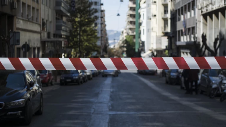 Κλειστοί δρόμοι στο Φάληρο μετά την επίθεση στον ΣΚΑΪ