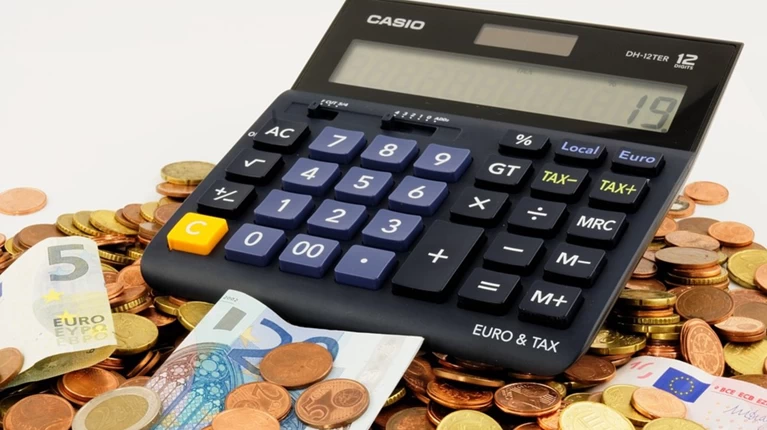 Αυξημένο ενδιαφέρον για τις 120 δόσεις: Πάνω από 17.000 αιτήσεις