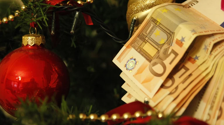 Δώρο Χριστουγέννων 2020: Πως υπολογίζεται, τι να περιμένετε