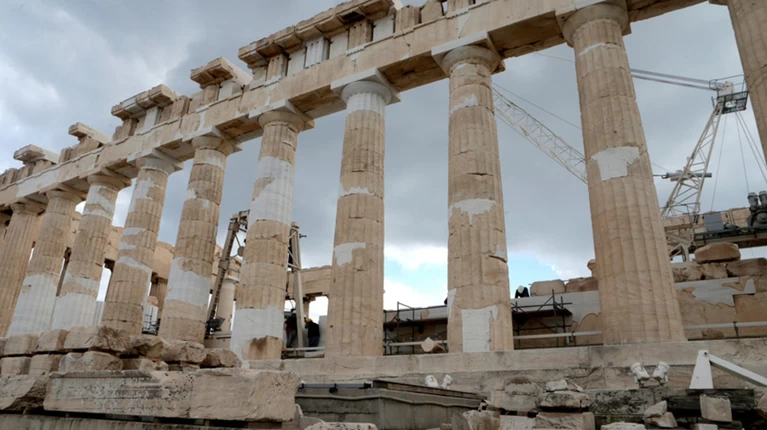 Ολλανδός αρχαιολόγος: Λάθος το... όνομα του Παρθενώνα