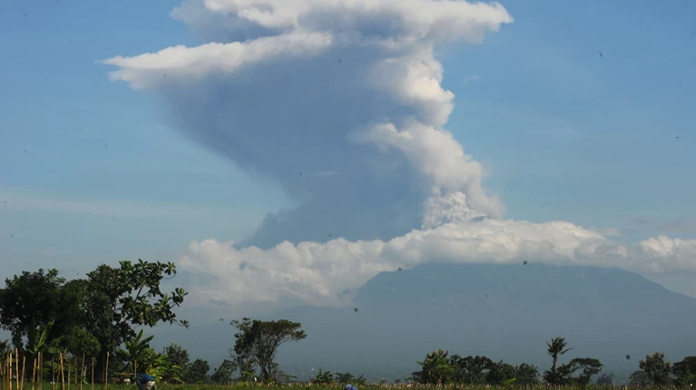 Ινδονησία Ηφαίστειο