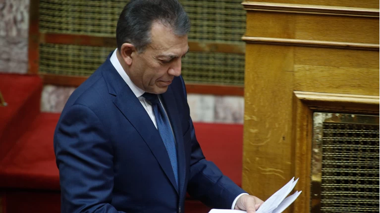 Γιάννης Βρούτσης