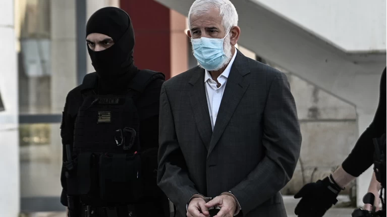 Πέτρος Φιλιππίδης