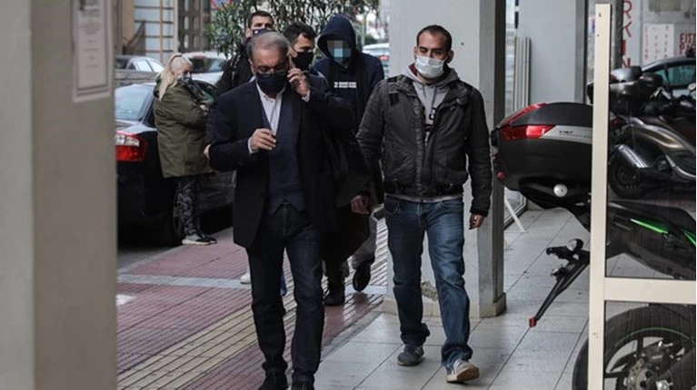 σπέτσες