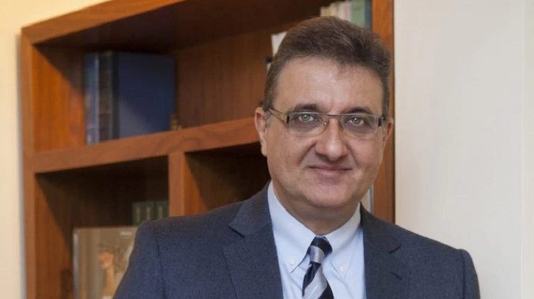 ΕΞΑΔΑΚΤΥΛΟΣ