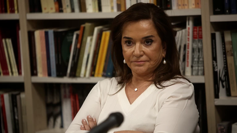 ΝΤΟΡΑ ΜΠΑΚΟΓΙΑΝΝΗ