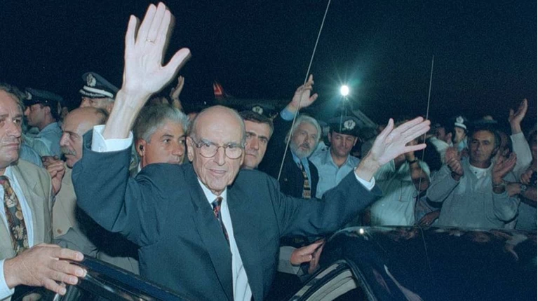 ΑΝΔΡΕΑΣ ΠΑΠΑΝΔΡΕΟΥ