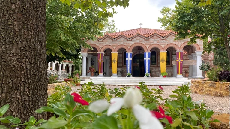 παναγια οδηγητρια παρνασσου
