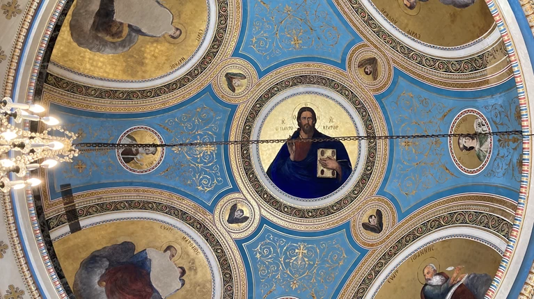 θων