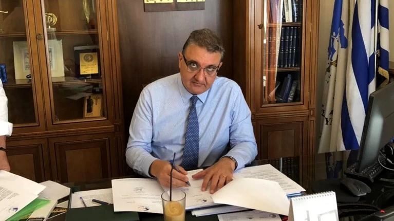 εξαδακτυλος