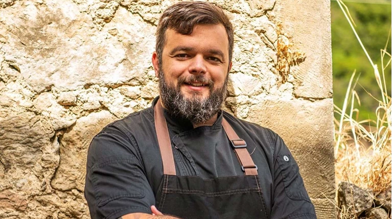 Νίκος Θωμάς