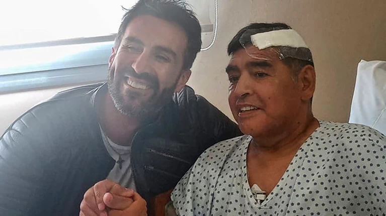 μαραντονα γιατρος