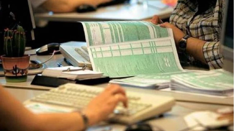 Φορο-σοκ για άνεργους και υποαπασχολούμενους στο Taxis