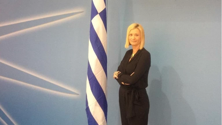Ραχήλ μακρή