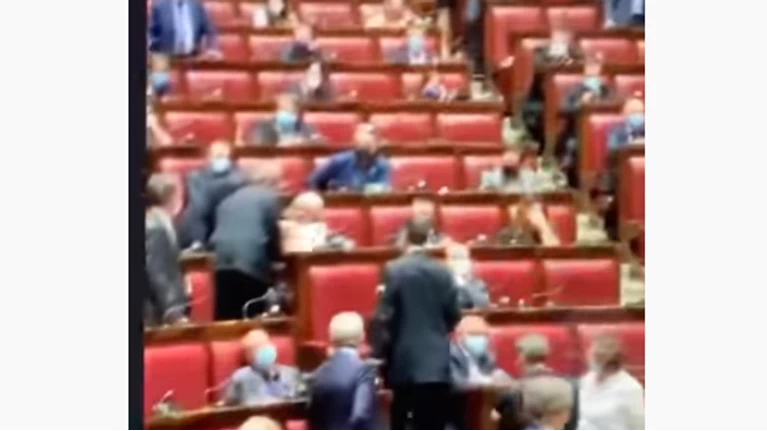ιταλικό κοινοβούλιο